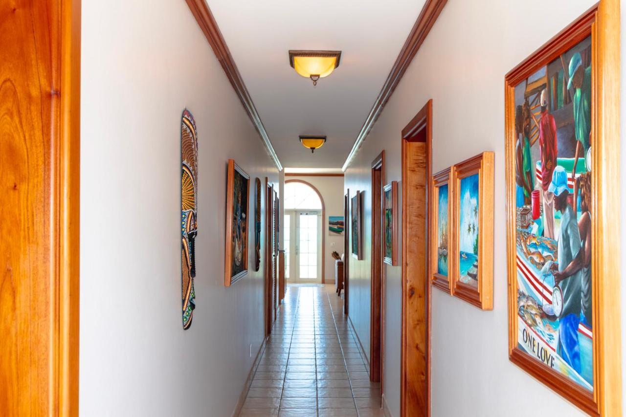 Tara Del Sol Resort Сан Педро Екстериор снимка
