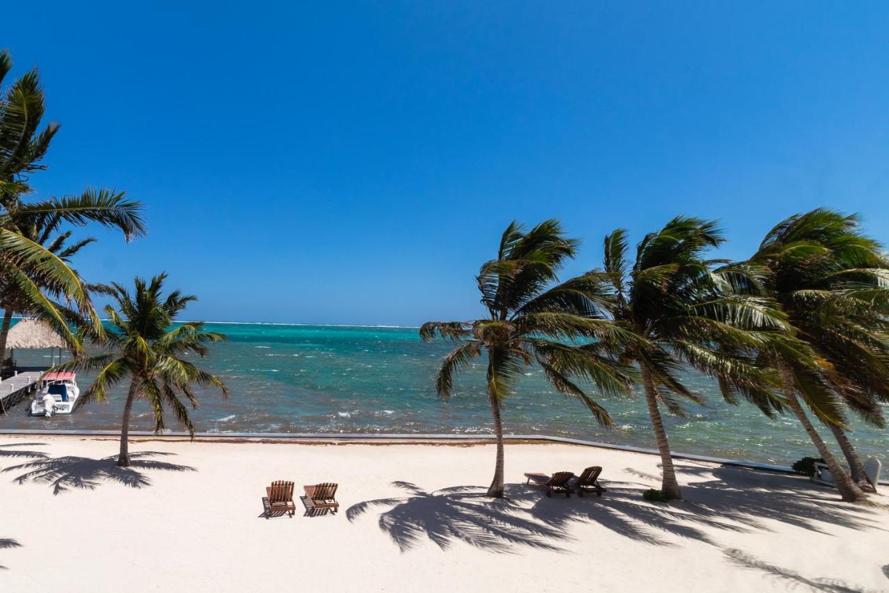 Tara Del Sol Resort Сан Педро Екстериор снимка
