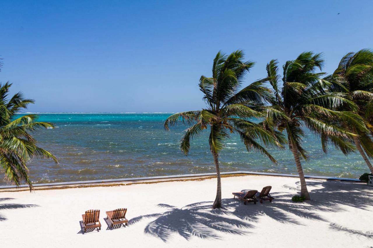 Tara Del Sol Resort Сан Педро Екстериор снимка